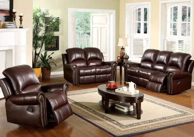 What Color Paint Goes With Dark, Best Paint Color For Living Room With Brown Furniture